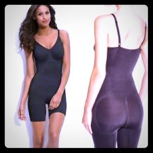 SPANX slim cognito 345